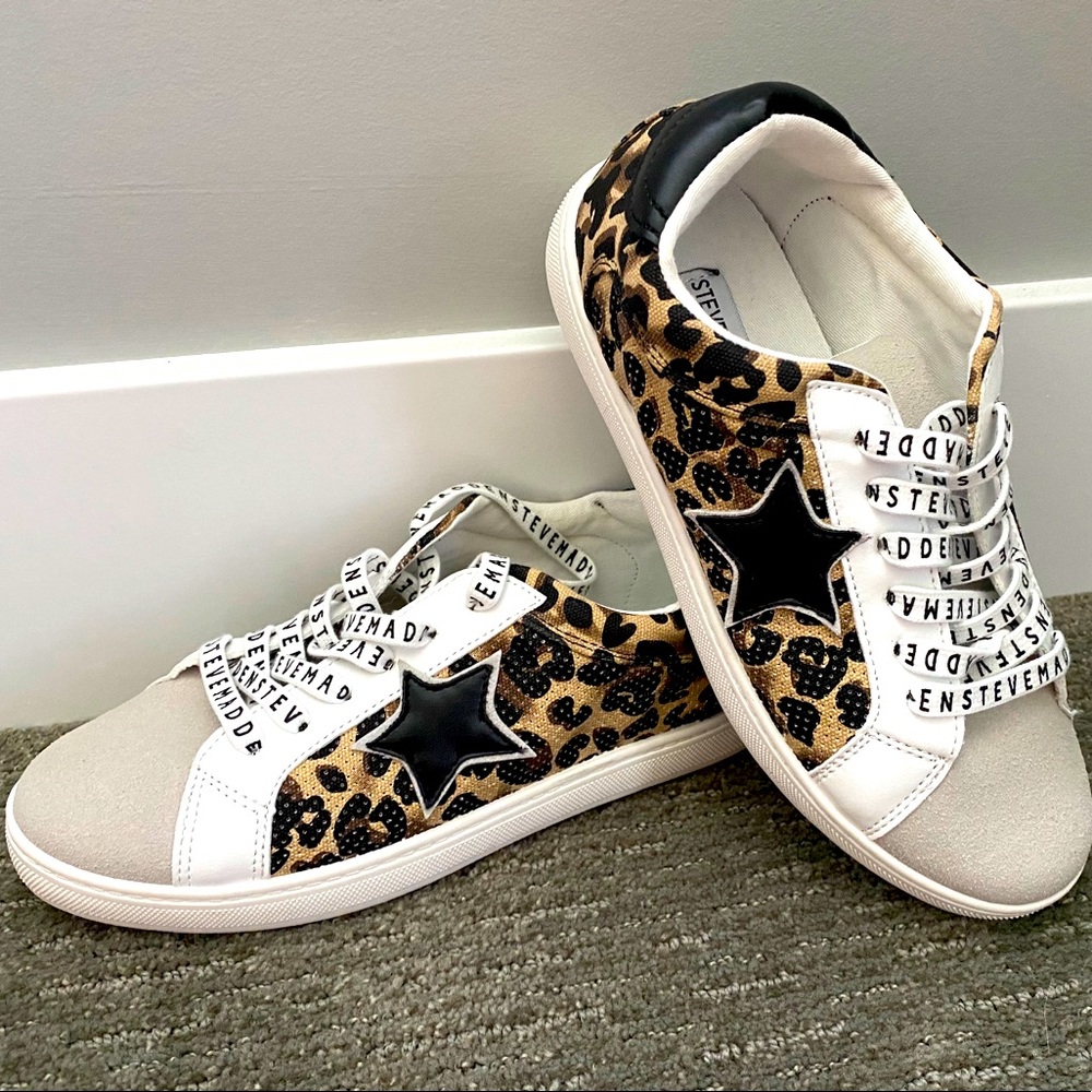Steve Madden Sneakers